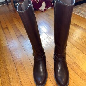 Elegant Brown Knee-High Women's Boots